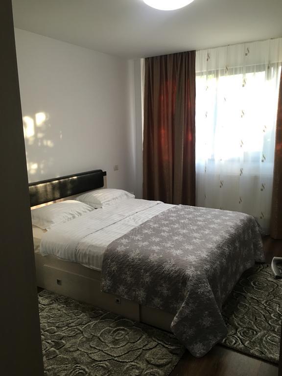 M13 Apartments Năvodari Esterno foto