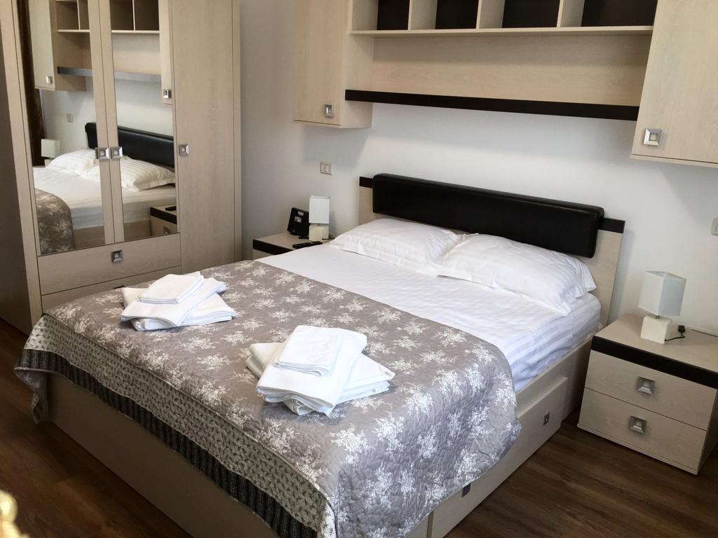 M13 Apartments Năvodari Esterno foto